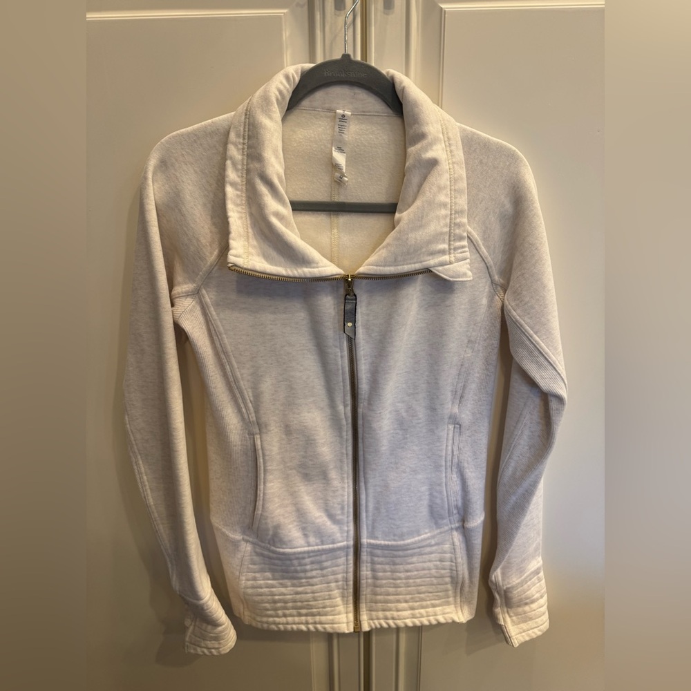 Lululemon zip Jacket- 6